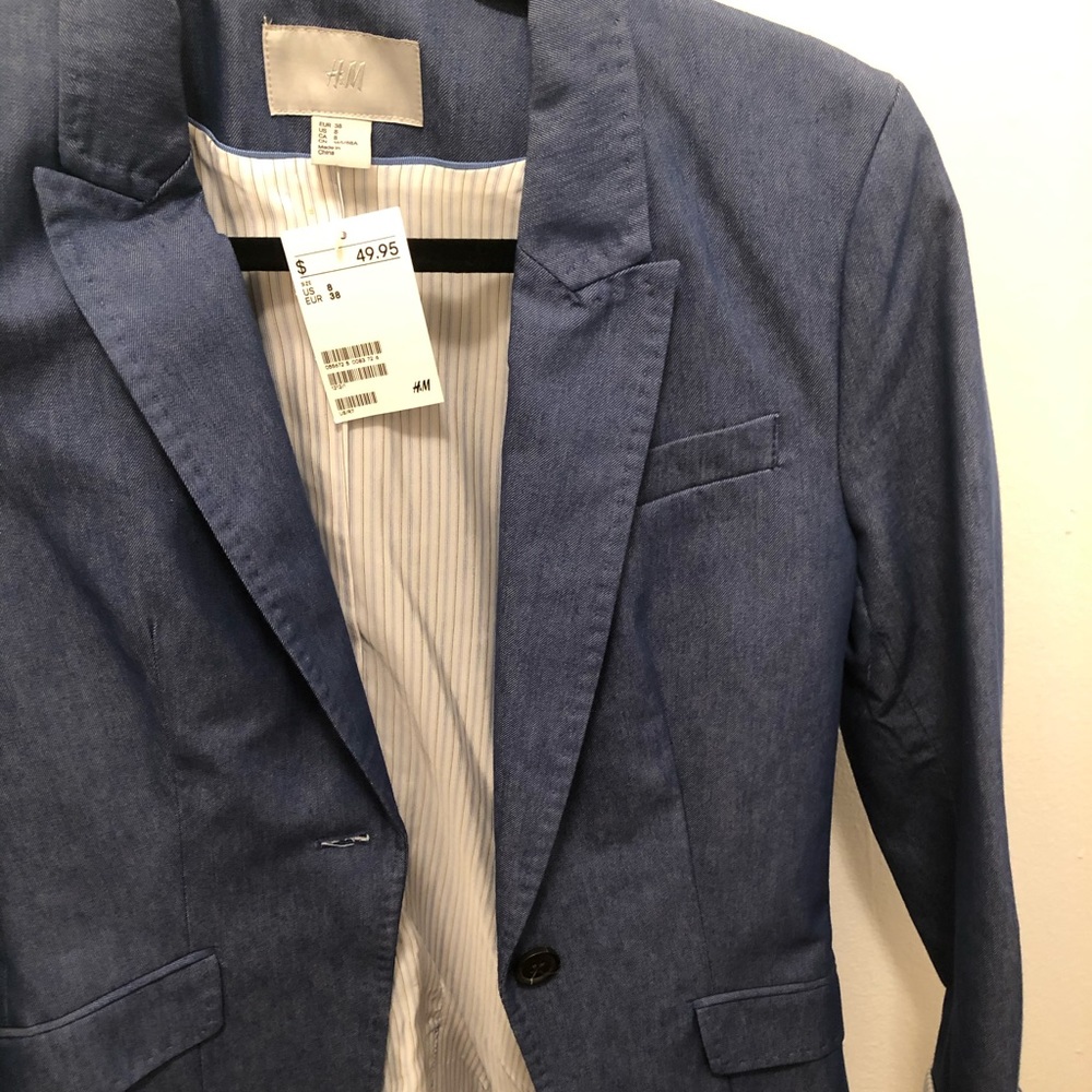 Women’s clothing, blazer.